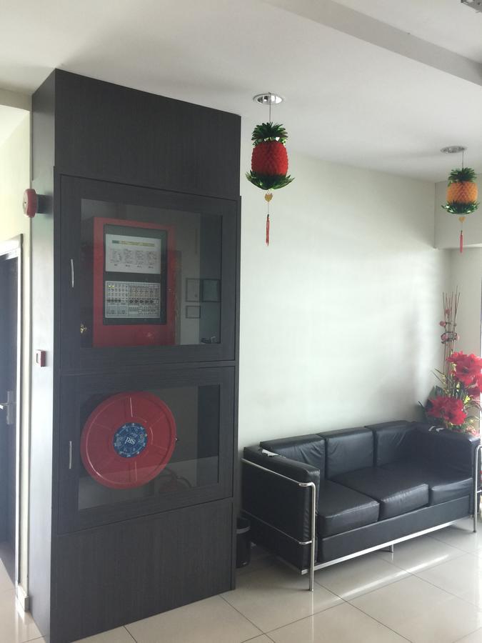 Premierz Hotel Labuan Extérieur photo