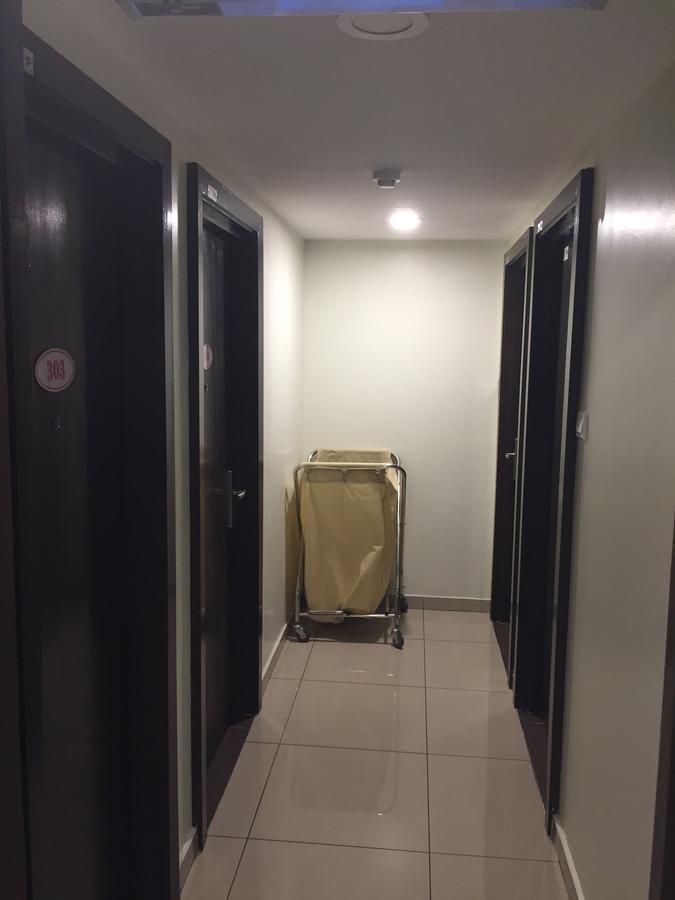 Premierz Hotel Labuan Extérieur photo